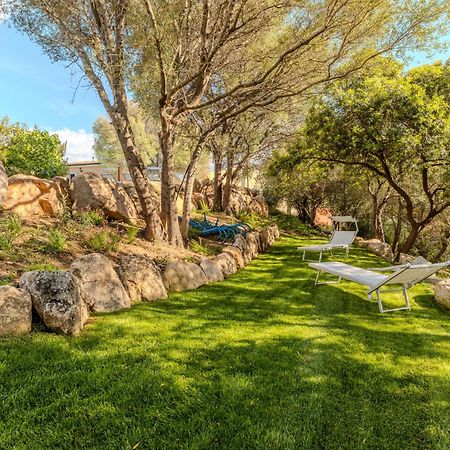 Stazzo San Teodoro La Quercia Piscina Condivisaアパートメント エクステリア 写真