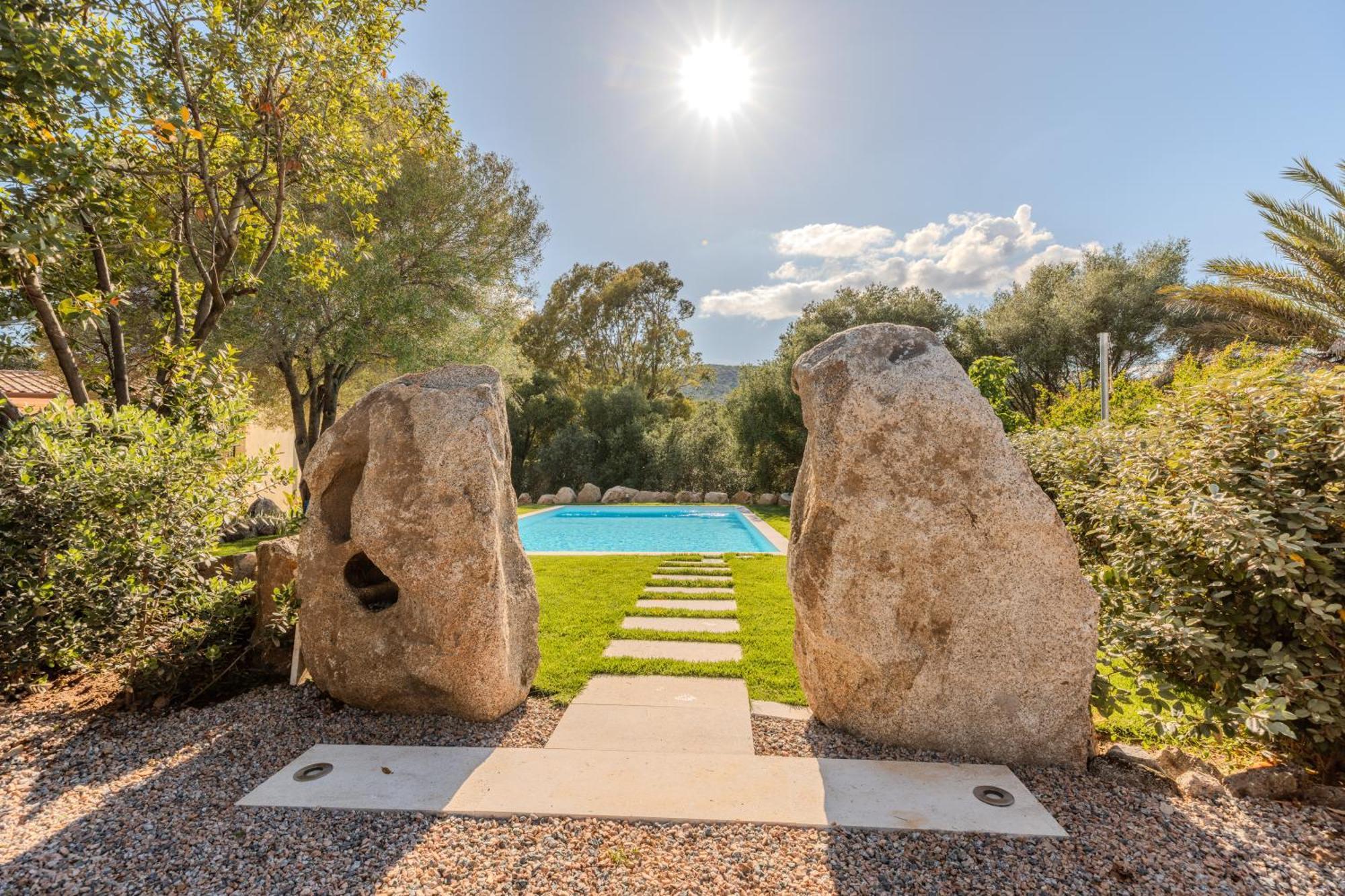 Stazzo San Teodoro La Quercia Piscina Condivisaアパートメント エクステリア 写真